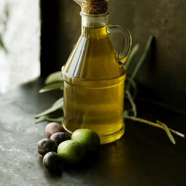 Cold-Pressed Extra Virgin Edible Olive Oil (500ml)